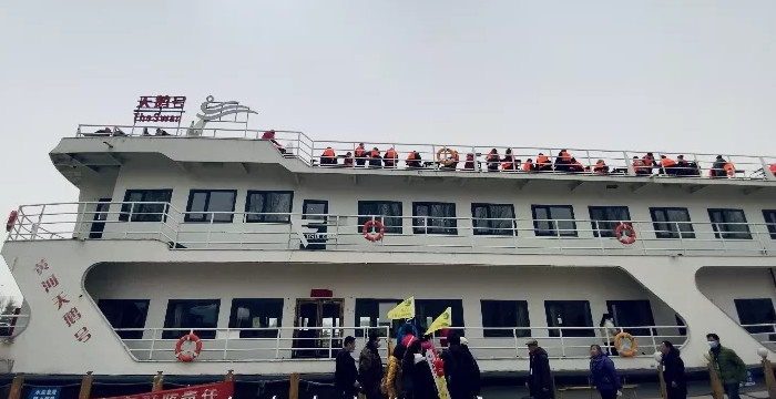 旅游｜春分时节，“天鹅号”专列游客畅游三门峡