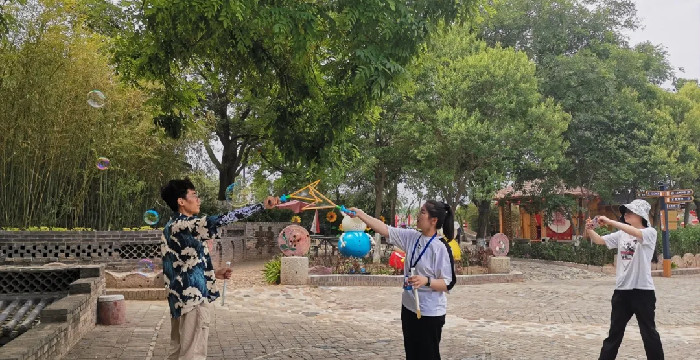 这个“六一”，陕州地坑院祝你童心未泯，儿童节快乐