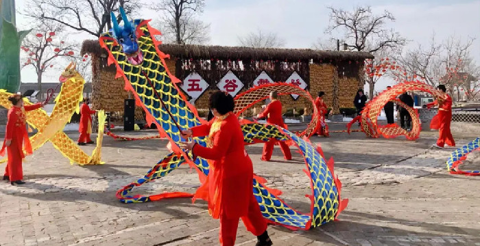 欢天喜地福运到，地平线下闹元宵